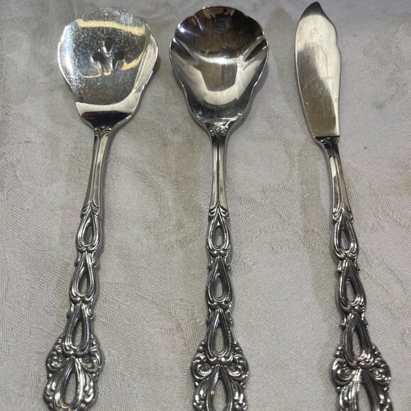 Oneida Community Stainless Chandelier Pattern Serving Set - Picture 1 of 4